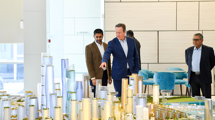 David Cameron visits Port City Colombo Sri Lanka