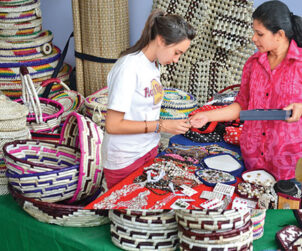 Small and Medium business in Sri Lanka - Traditional craftsmen